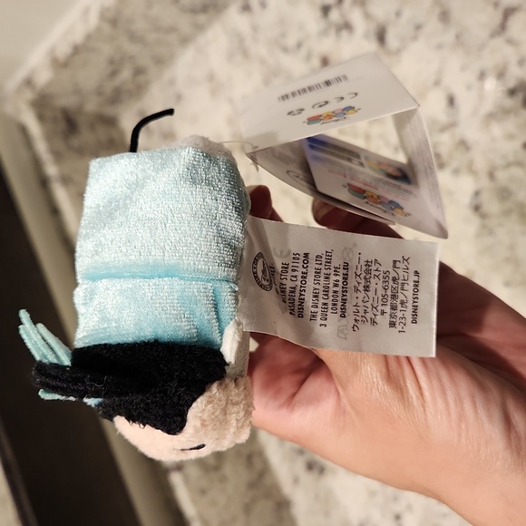 Disney's Tsum Tsum Minnie Mouse Statue of Liberty - Picture 3 of 10